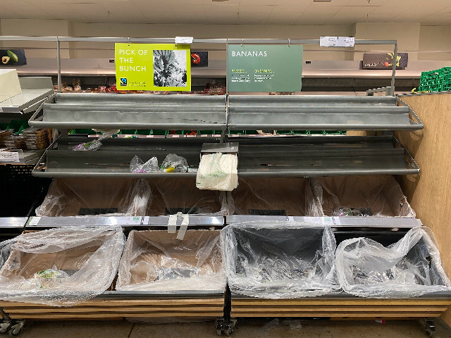 Waitrose banana shelves. Photo by <a href="https://unsplash.com/@john_cameron?utm_source=unsplash&utm_medium=referral&utm_content=creditCopyText">John Cameron</a>