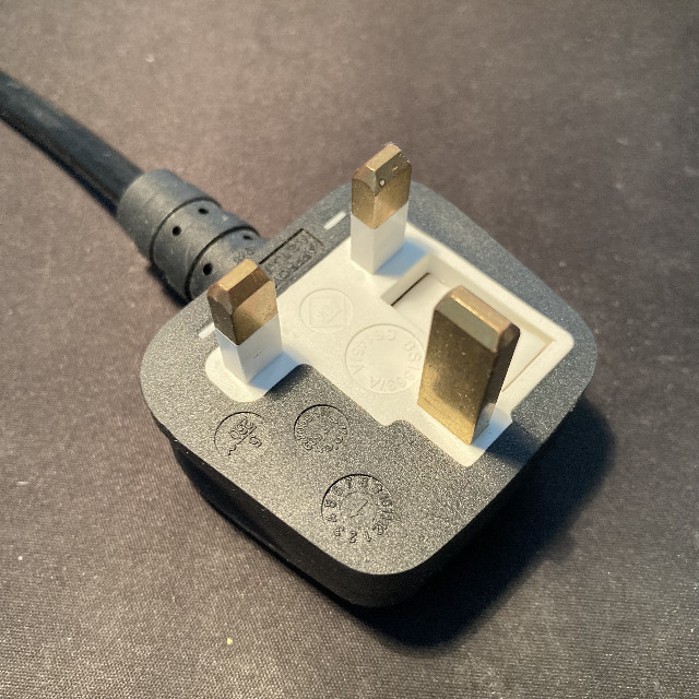 A typical UK 13A plug